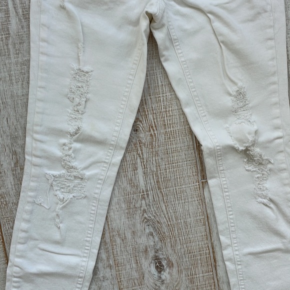 White jeans from Victoria Secret - Picture 3 of 5